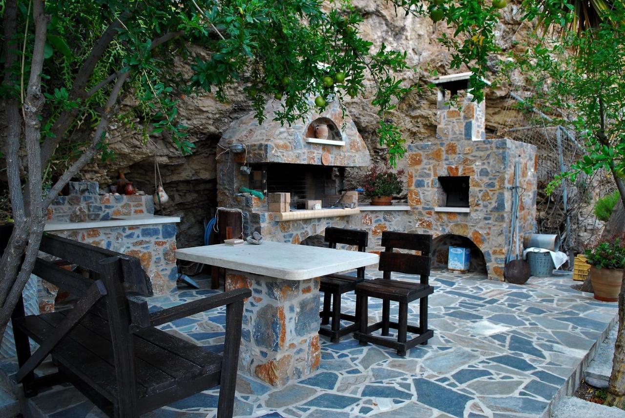 Eutuxia Sea&Mountain Apartment - Tsoutsouros Exterior photo